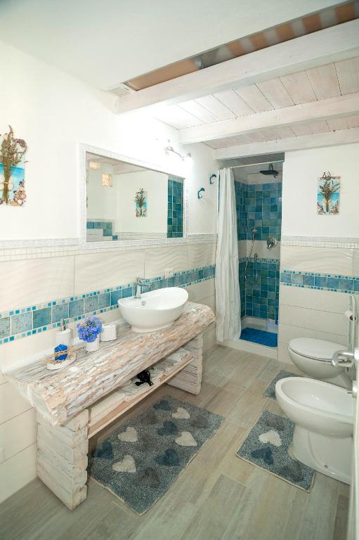 Sant'Anna Charming Apartments photo 3