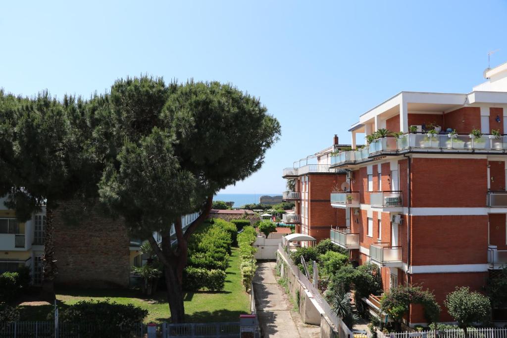 Sea view apartment 3 minutes walk to the beach — photo 1