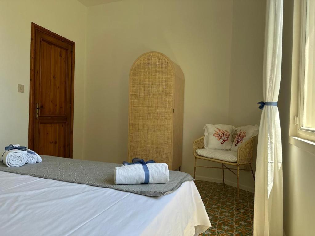 FronteMare & MariMare Isola Bella Apartment by Taormina Holidays photo 3