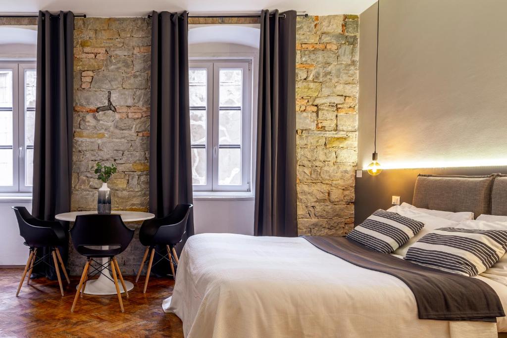 Romantic studio in the heart of Trieste photo 2