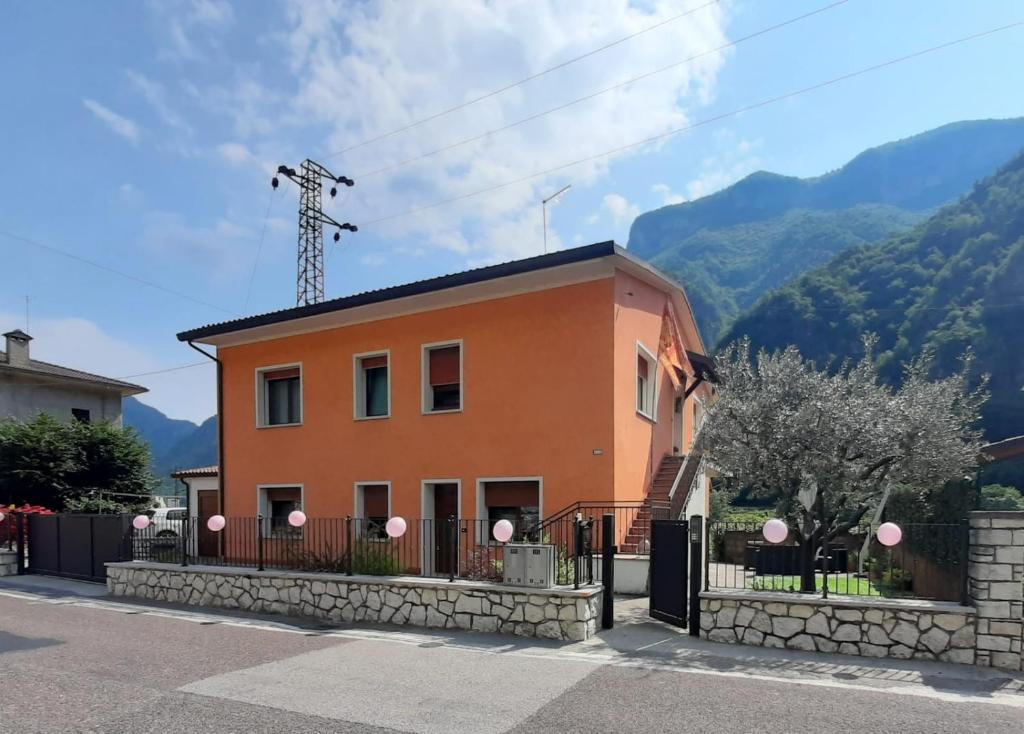 Terra di Mezzo — photo 1