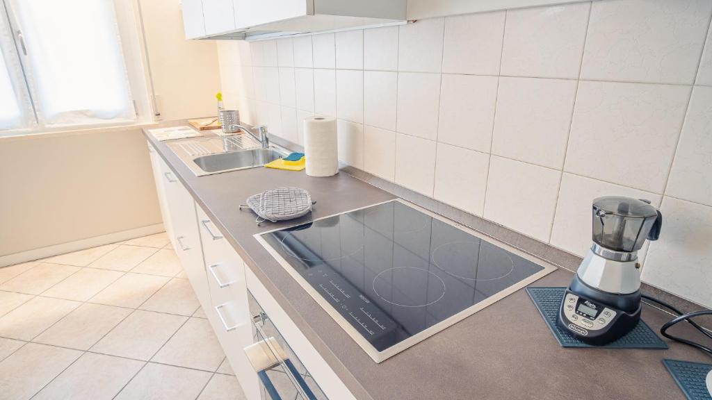 Sweet Lake Apartment - Italian Homing photo 3