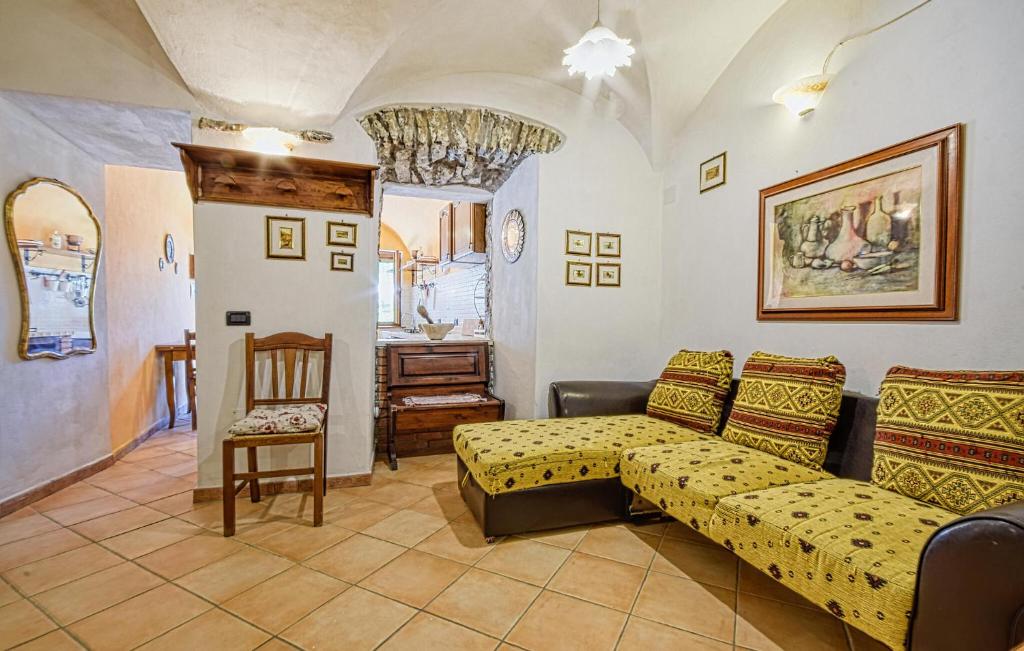 Stunning Apartment In Varese Ligure photo 3