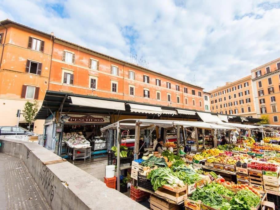 Trastevere Luxury Bright Apartment — photo 1