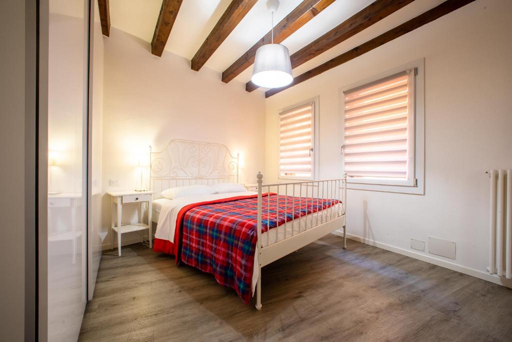 San Faustino Central Apartment photo 2