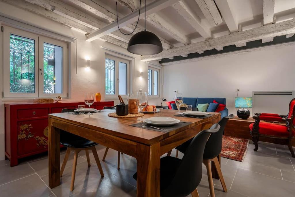 Rialto Green Design Apartment — photo 1