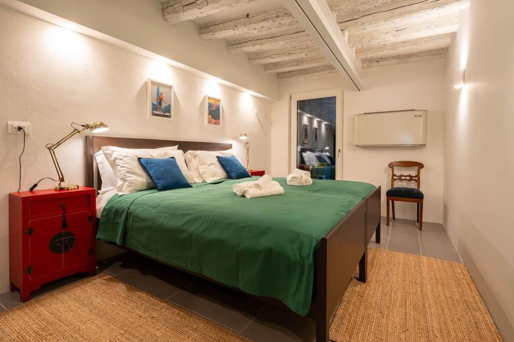 Rialto Green Design Apartment photo 2