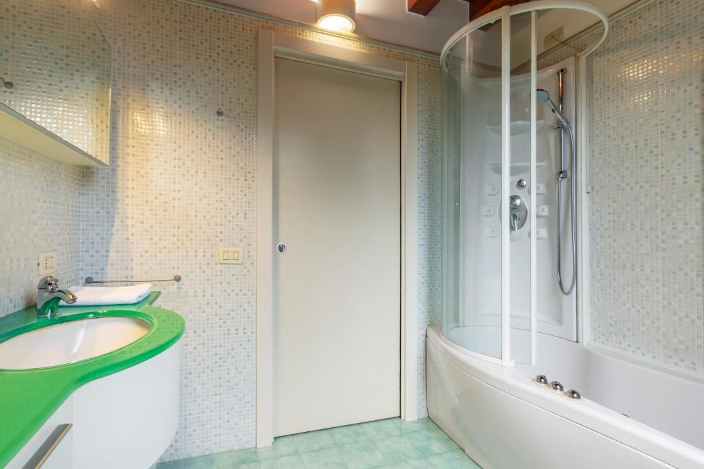 GuestHost - Space & Comfort Ideal Retreat Mestre photo 3