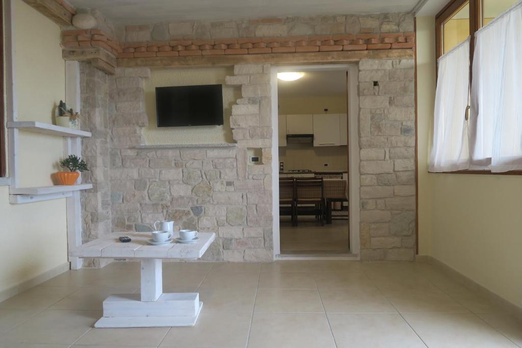Villa Arianna Lake View Apartments with Pool photo 2