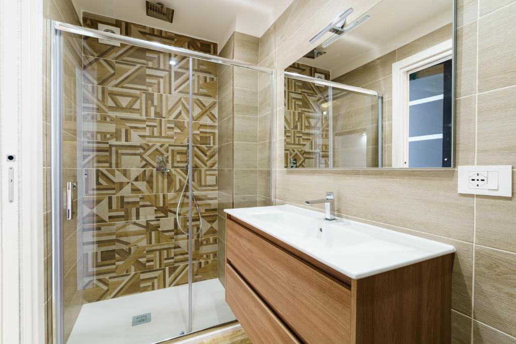 GuestHost - Scaringi Central Apartment photo 3