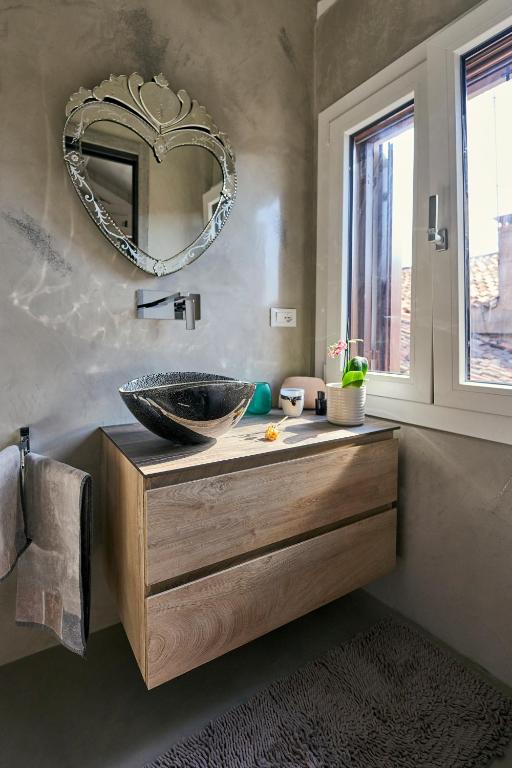 Simone Cenedese Murano Apartments - Ambra photo 3
