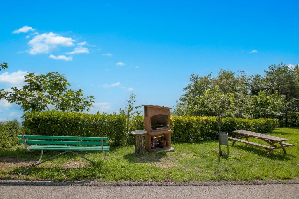 Tremosine Wonderful Lake View 1 - Happy Rentals photo 2