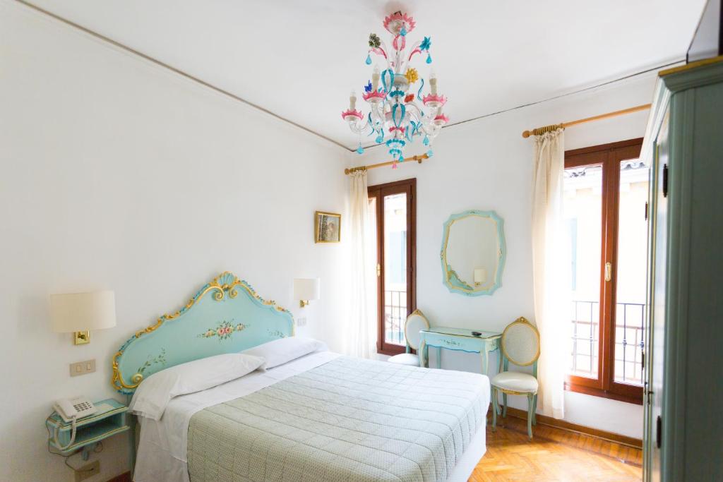 Hotel Serenissima photo 2