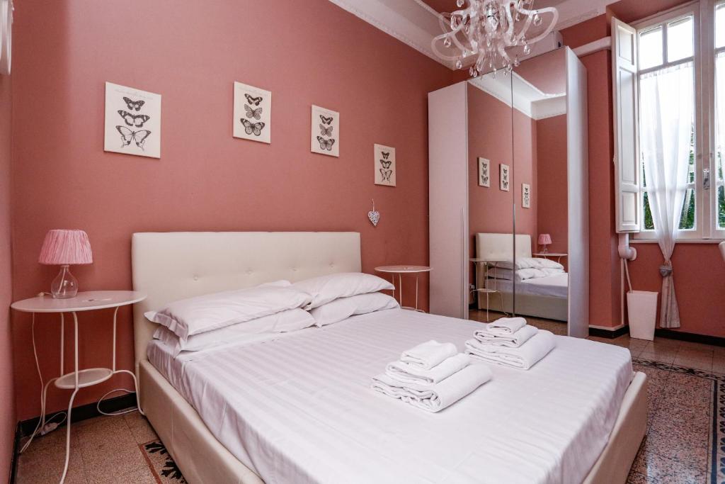 Pamphili Park Romantic Retreat photo 2