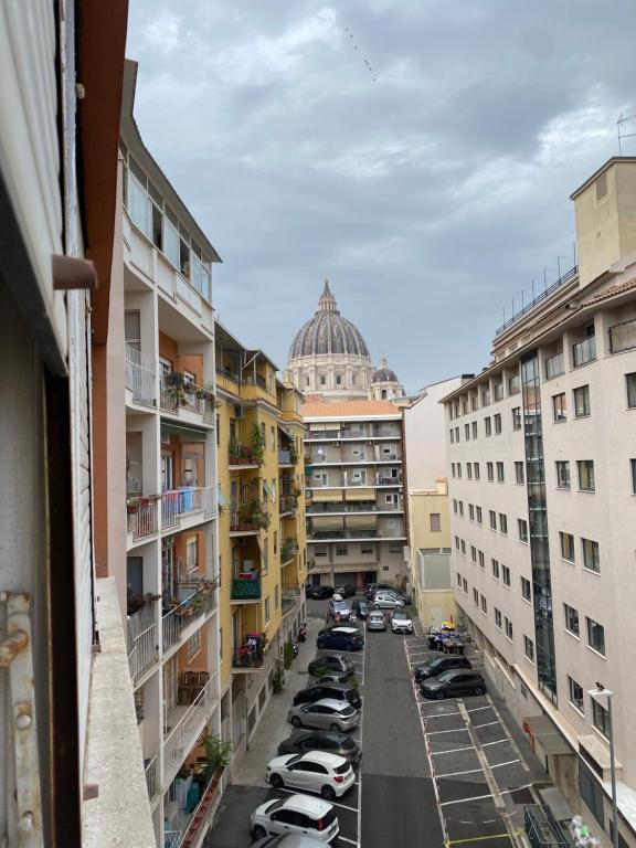 Room near San Pietro and Vaticano — photo 1