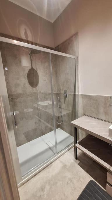 Suite Room Funai Silver photo 3