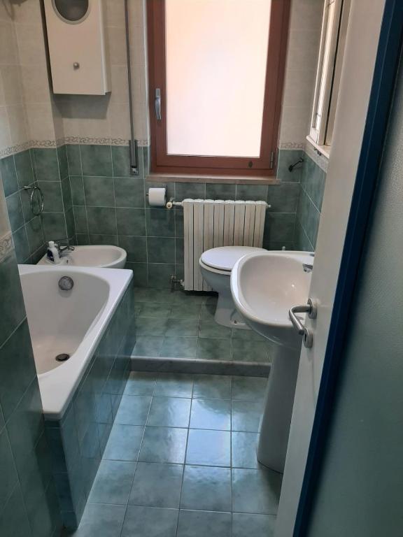 Top Floor photo 3