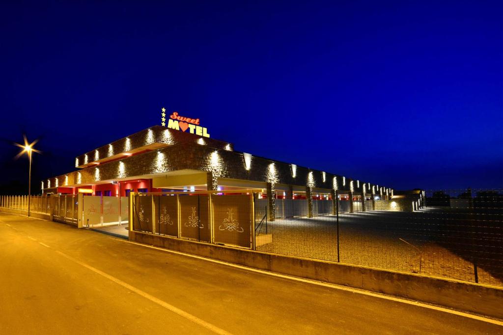 Sweet Motel photo 3