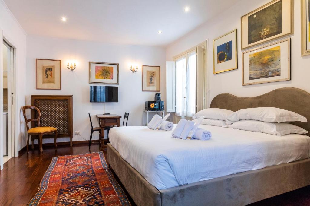 FCR Rome Apartments Loft Campo de' Fiori - Monserrato photo 2