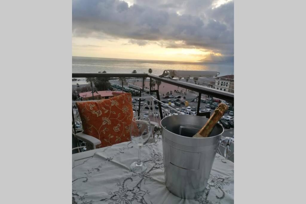 Sunset Home — photo 1