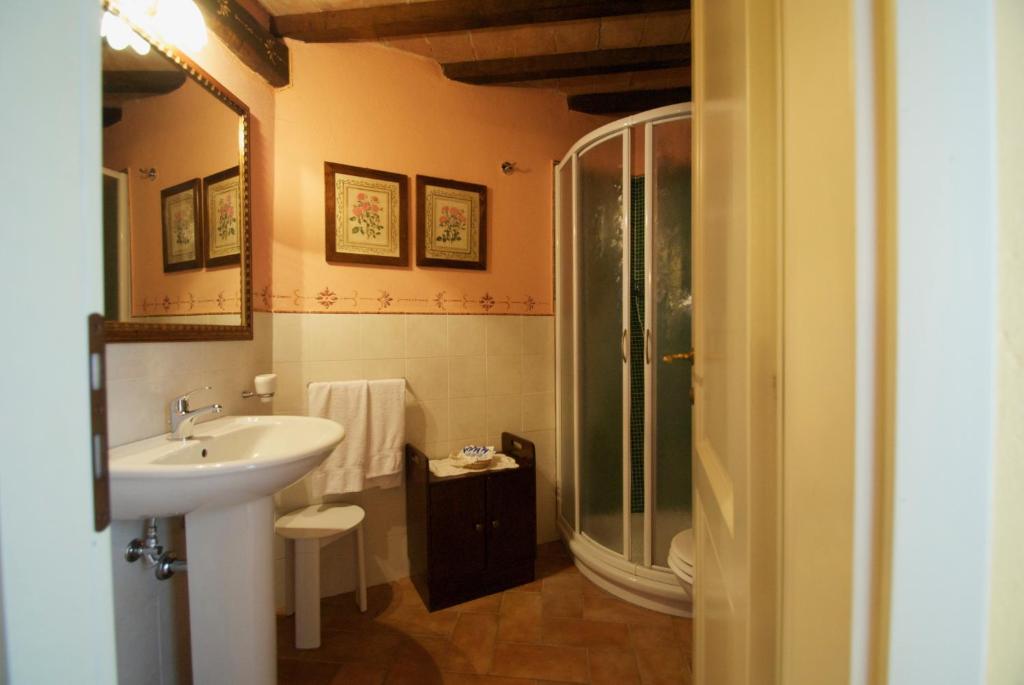 Torre Sangiovanni Albergo e Ristorante da Rosary photo 2