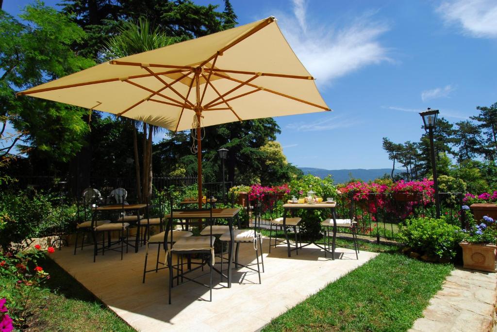 Torre Sangiovanni Albergo e Ristorante da Rosary photo 3