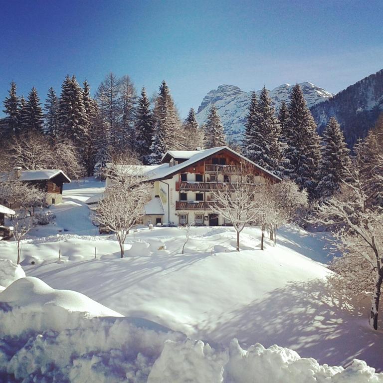 Rifugio Caltena — photo 1