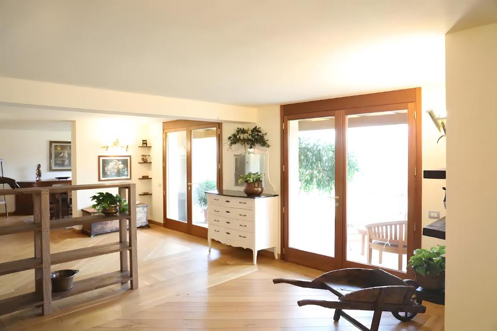 Villa Alessandra photo 2
