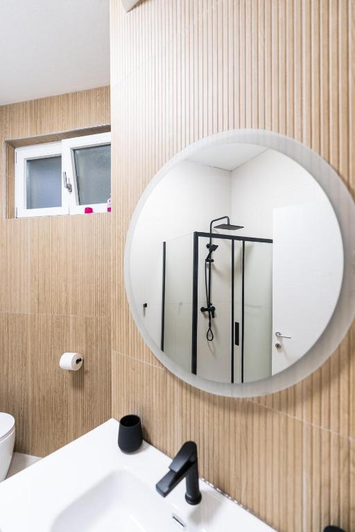 Verona Escape Home - 2 Bedrooms photo 3