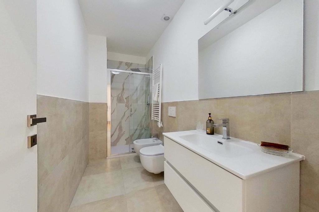 Hyaline Gregorio VII photo 3