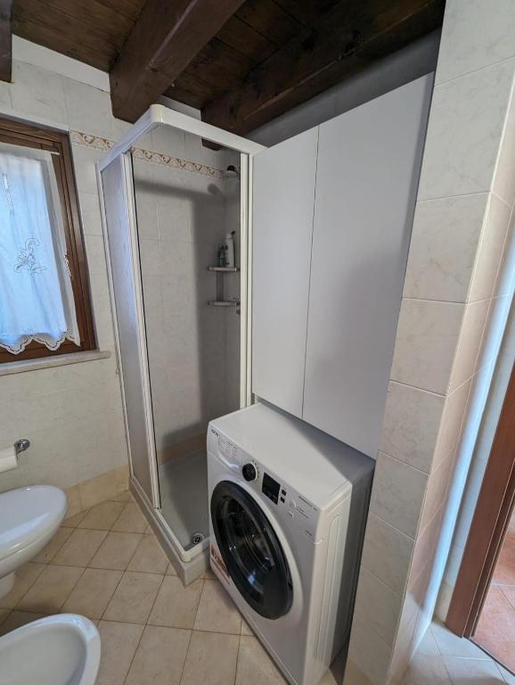 schönes Ferienhäuschen Chiara in ruhiger Lage für max 4 Personen mit Pool photo 3