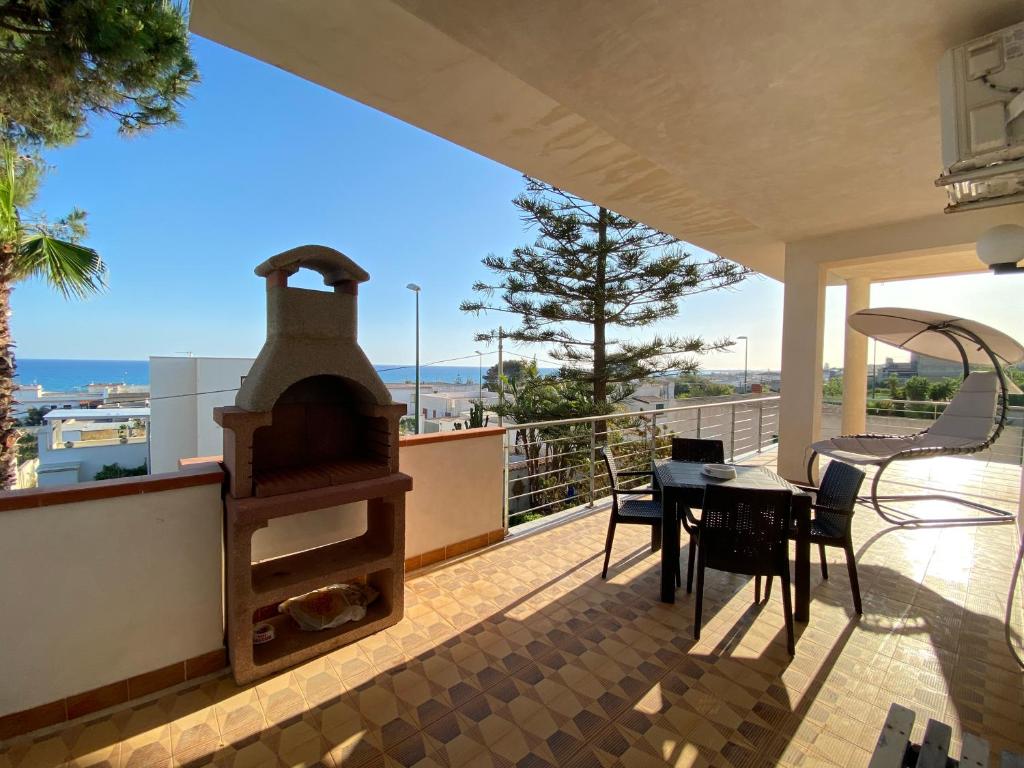 Sea View - Beautiful Private Terrace with BBQ photo 2