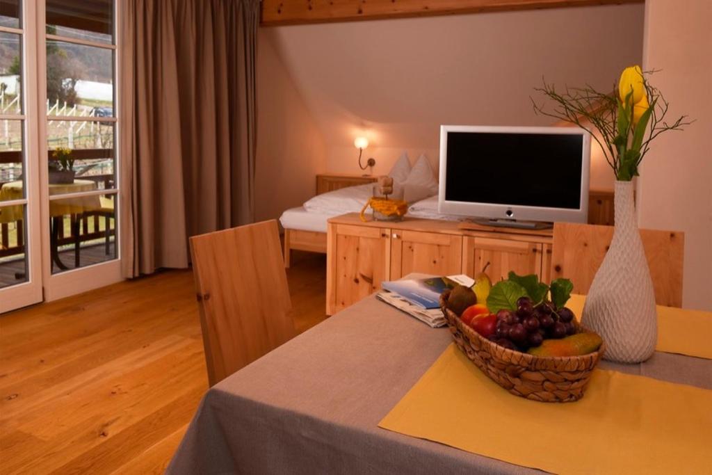 Rosengartnerhof Apt Vorberg photo 2