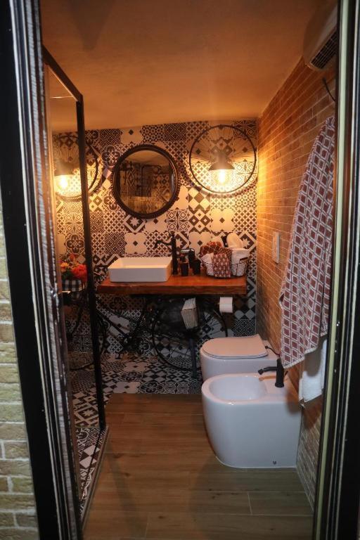 Seven House photo 3