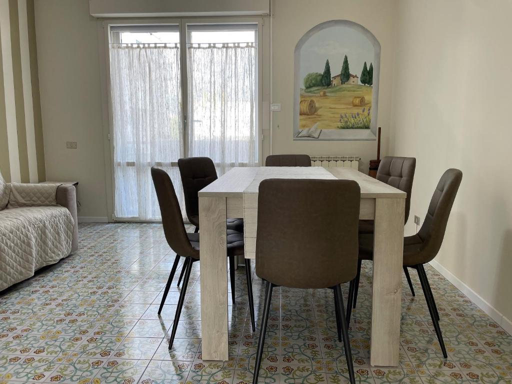 Stefano's Guests House: 2 bedrooms & parking in Viareggio photo 3