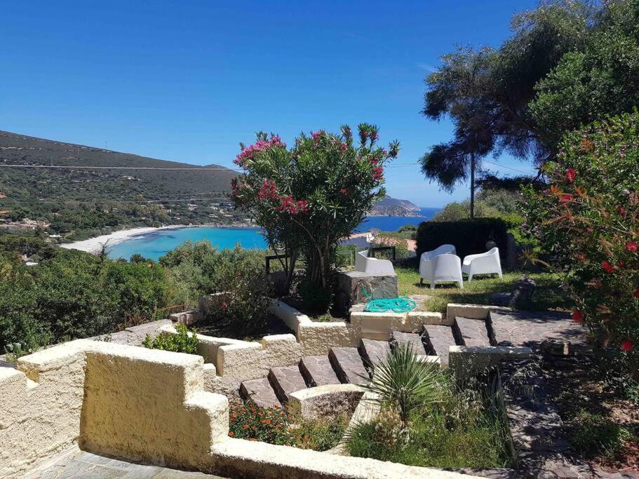 Seaview Villa — photo 1