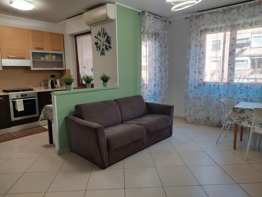 Gru House Family — photo 1