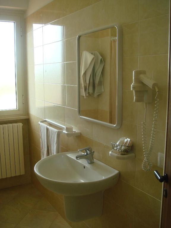 Hotel Sfinalicchio photo 2