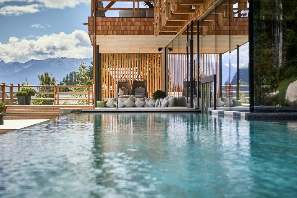 Valsegg Chalets Südtirol - luxury and private hideaway photo 2