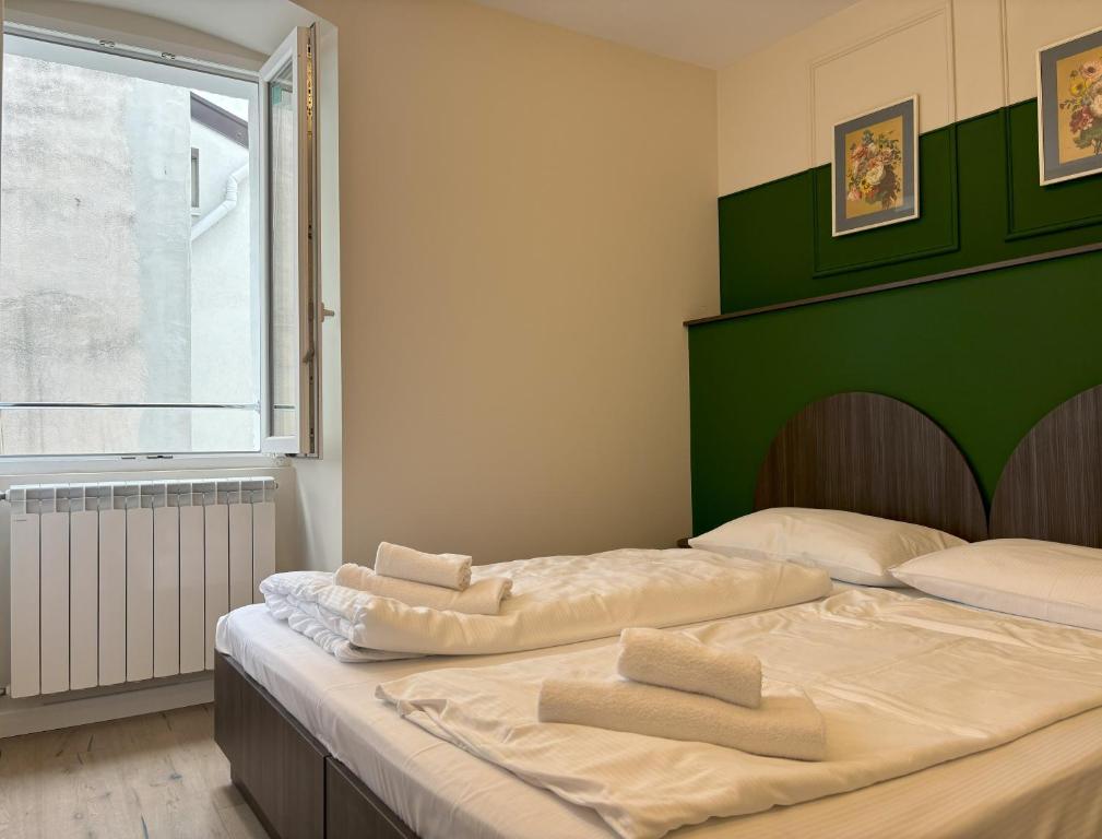 The Duchess Apartment photo 3