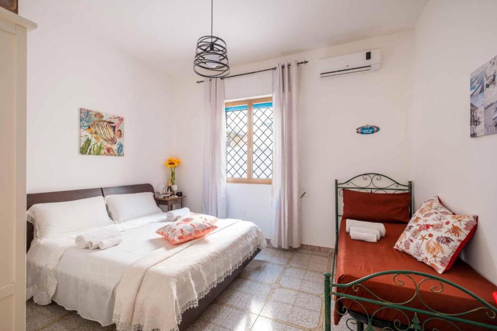 Sunny Haven Villa In Torre Lapillo photo 2