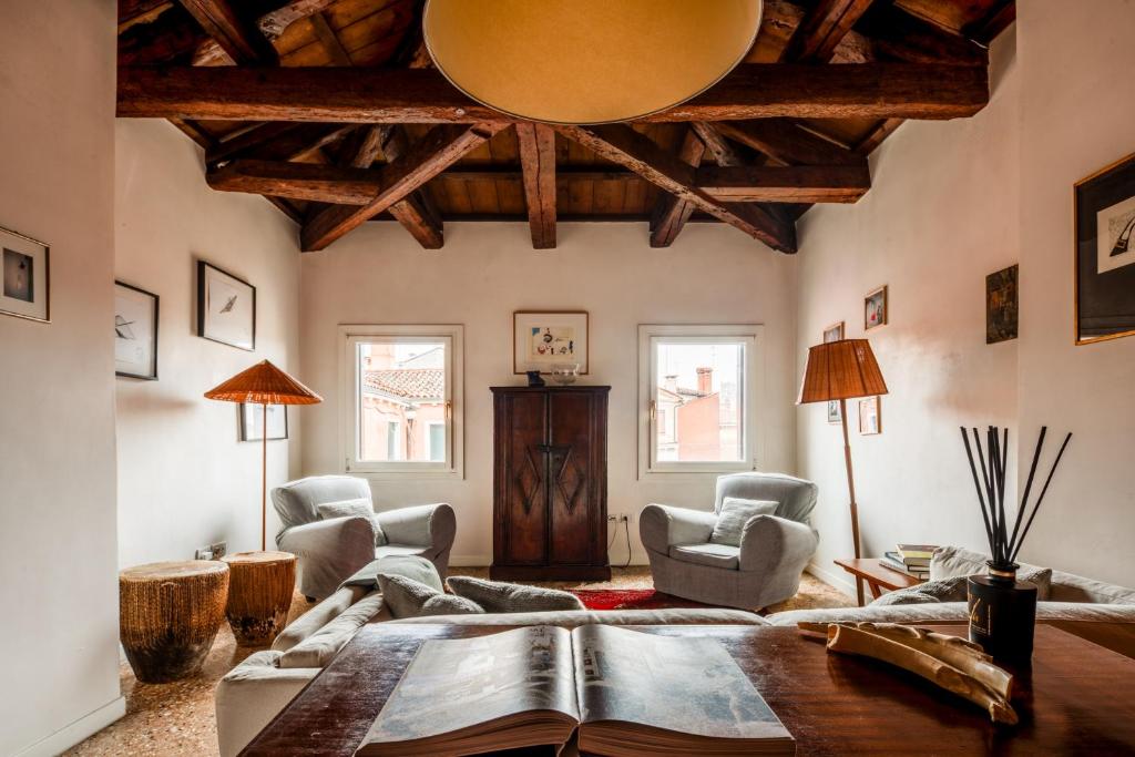 Santa Giustina Palace R&R — photo 1