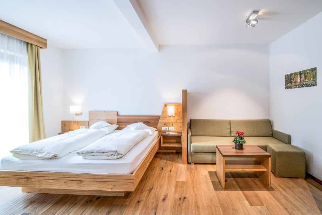 Hotel Sterzinger Moos photo 2