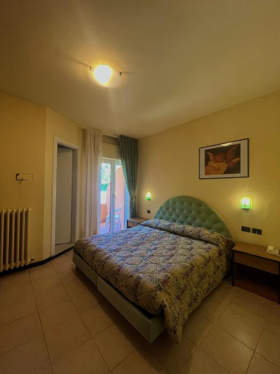 Hotel Ristorante Montenerone Il Poeta photo 2