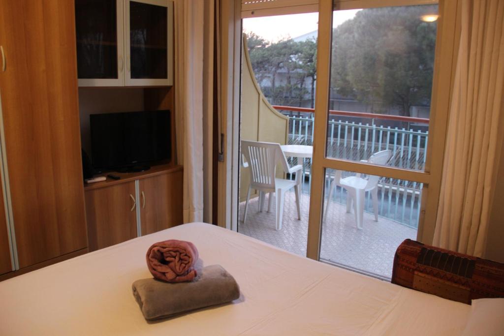 [La Torre] studio pool&parking photo 2