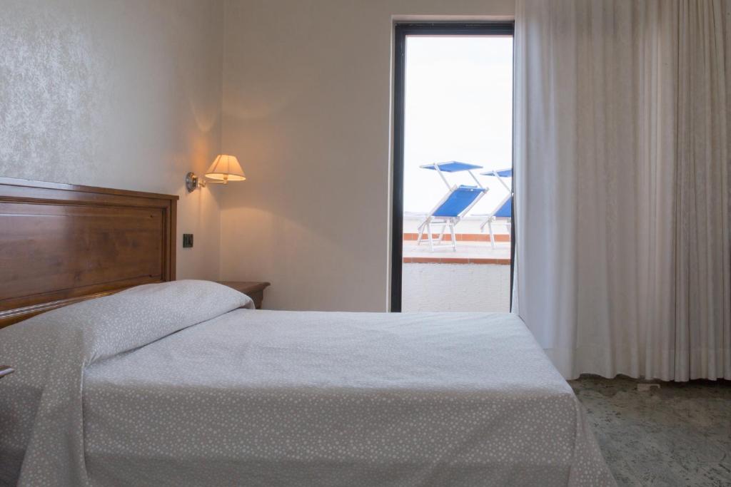 Hotel Arcobaleno photo 2