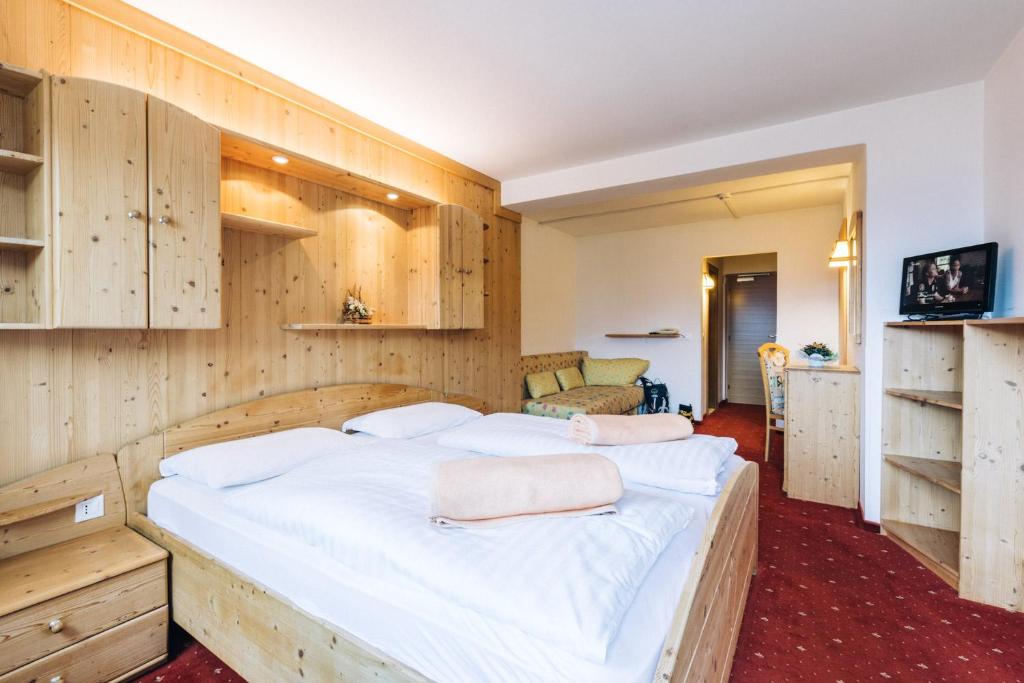 Hotel Schönwies photo 2