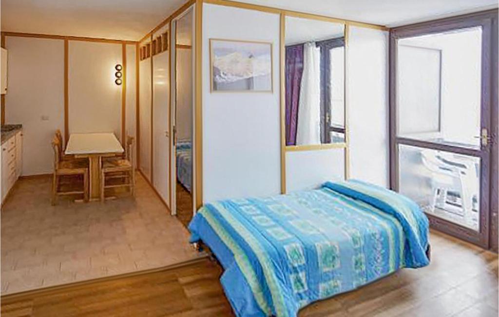 1 Bedroom Beautiful Apartment In Vason photo 2