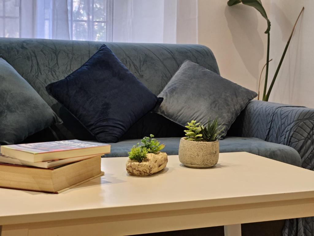 Be Your Home - Isabella Bright Apartment photo 2