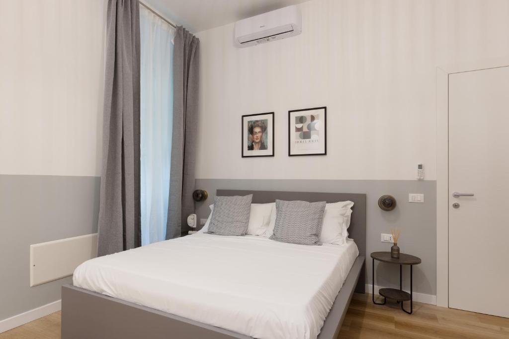 Stylish Gem in Historic Trieste for 4 guests photo 2